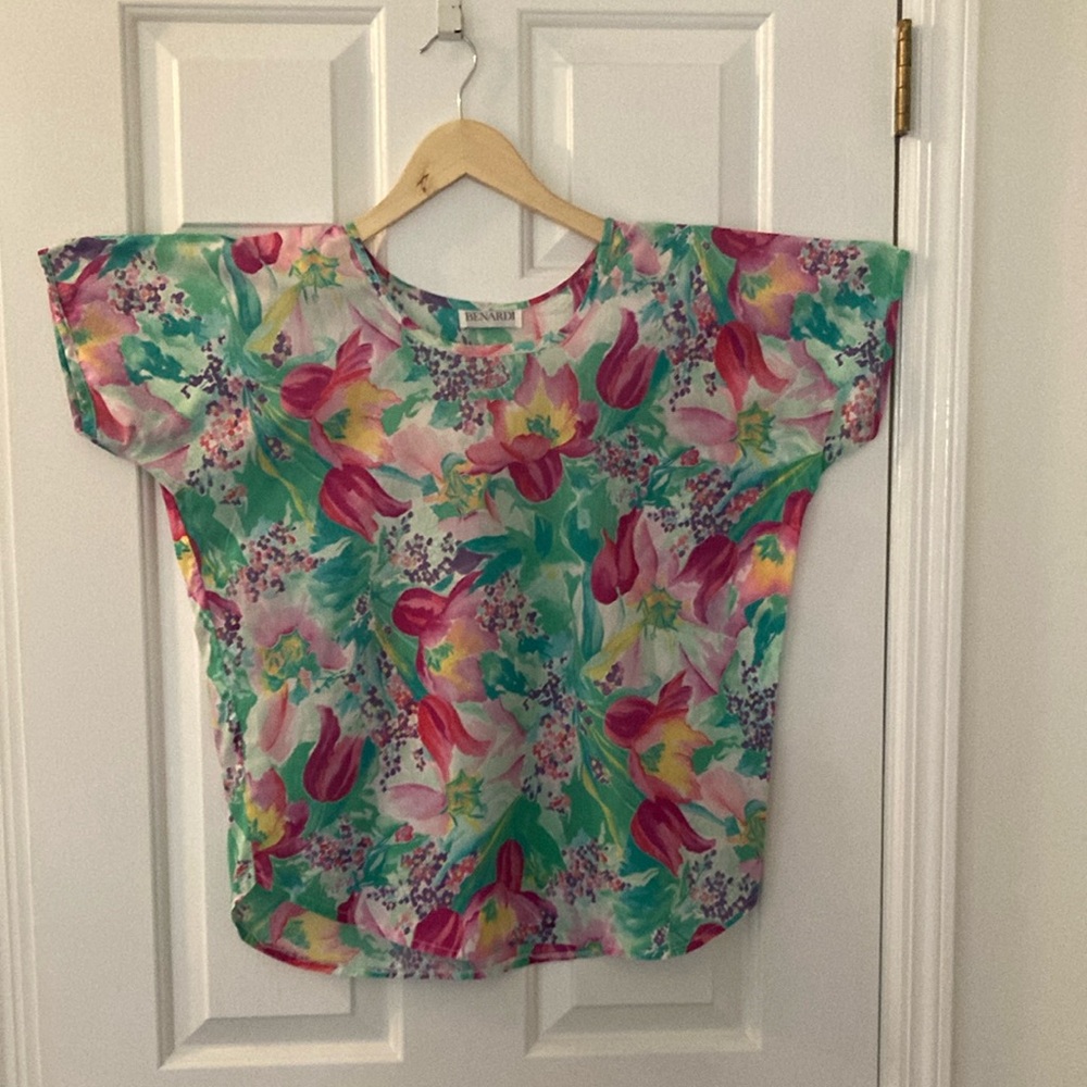 Floral Women's Top - Multicolor